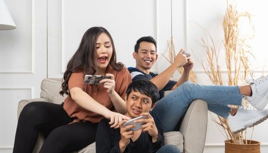 Sân chơi bốn mùa